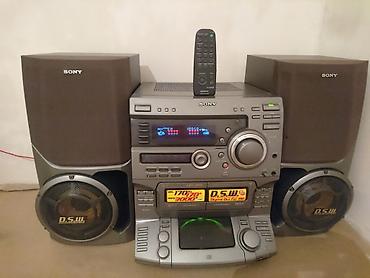 wifi modem satilir: Sony mini audio sistem Xüsusiyyətlər: - İki ədəd D.S.W (Dual Super — 1