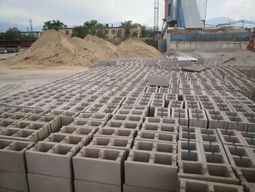 блок бетон: Пескоблок!!! Размер 400х200х200. В наличии(г.Кара-Балта) и под