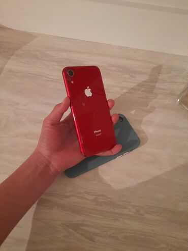 Apple iPhone: IPhone Xr, Б/у, 64 ГБ, Красный, Чехол, 75 % — 7