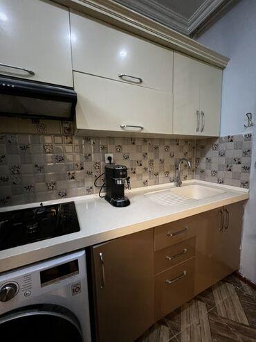 Sifarişlə mətbəx mebeli: Tecili! Metbex mebeli satilir! Ölçüler: uzunluq - 2,60 m, en - 60 sm -da lalafo.az — 18 Sifarişlə mətbəx mebeli: Tecili! Metbex mebeli satilir! Ölçüler: uzunluq - 2,60 m, en - 60 sm — 18