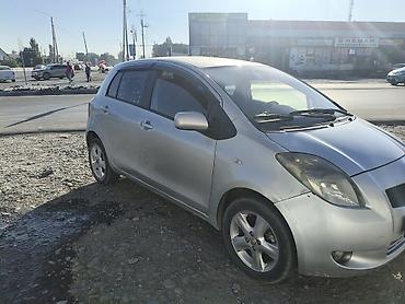 e klass: Toyota Vitz: 2006 г., 1.3 л, Робот, Бензин, Хэтчбэк — 1