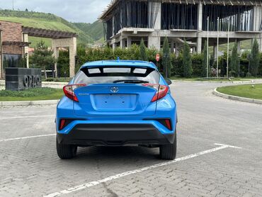 Toyota: Toyota C-HR: 2019 г., 2 л, Автомат, Бензин, Кроссовер at lalafo.kg — 5 Toyota: Toyota C-HR: 2019 г., 2 л, Автомат, Бензин, Кроссовер — 5