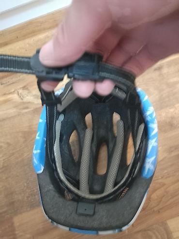 Oprema za bicikliste: Dečija biciklistička kaciga KED - Veličina: podesiva (zadnji točkić — 13