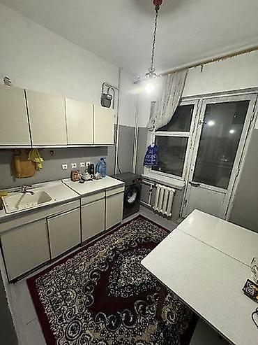 49: 7 мкр Сдается 3-х ком квартира Серия: 105 Этаж: 4/9 Без мебели — 4