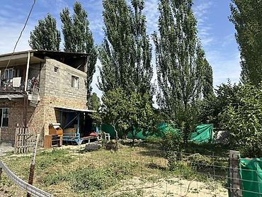 3 мкр: Продается жилой дом с участком по адресу: ул. Октябрьская, 13 (указано — 7