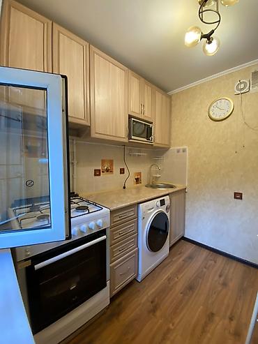 без хозяев: 1 комната, 32 м², 4 мкр 104 серия, 1 этаж, Евроремонт — 9