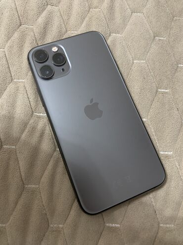 Apple iPhone: IPhone 11 Pro, Б/у, 64 ГБ, Защитное стекло, Чехол, 72 % — 2
