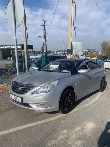 продаю авто в рассрочку фит: Hyundai Sonata: 2010 г., 2 л, Автомат, Газ