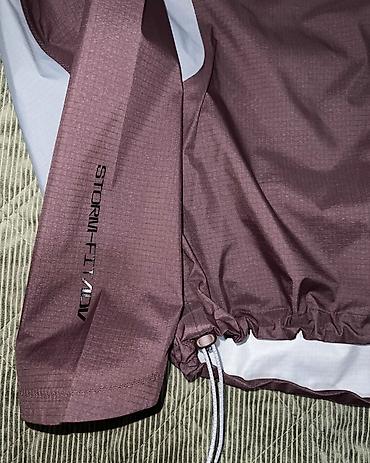 vikend torba: NIKE Trail Cosmic Peaks Gore-Tex Infinium Jacket vel. M NOVO 
FZ — 4