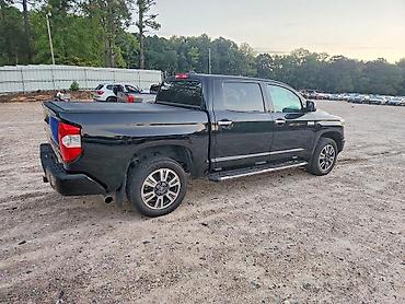 ford rapter: Toyota Тундра: 2021 г., 5.7 л, Автомат, Бензин, Пикап — 5
