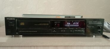 Другая аудиотехника: Продам CD проигрыватель SONY. состояние не рабочее, диски не читает