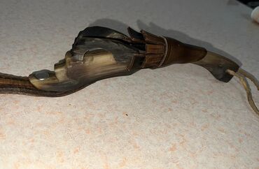Другие предметы коллекционирования: Камчы из натуральной кожи и из рога в отличном состоянии колдонулган