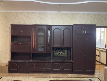 Гарнитуры для зала: Гарнитур для зала, Б/у, Журнальный стол, Стул, Шкаф, Дерево, Самовывоз, Платная доставка — 1