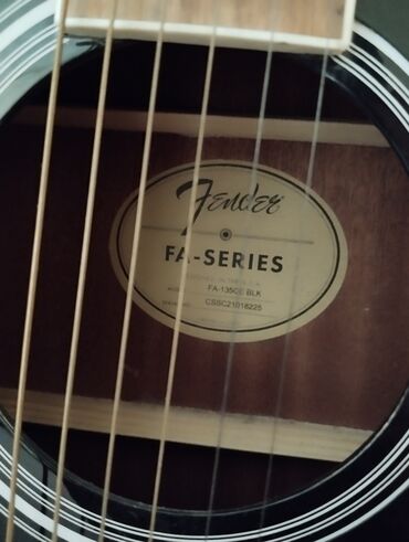 gitara tornada: Akustik gitara, Fender, 6 sim, İşlənmiş, Pulsuz çatdırılma