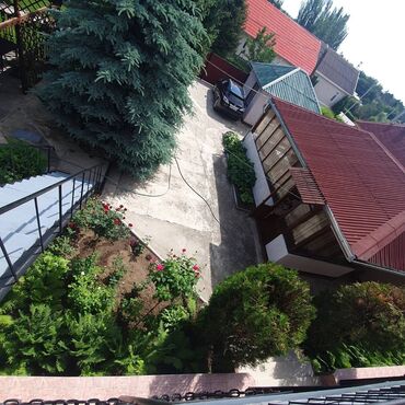 Отели и хостелы: Дом под бизнес в центре г. Чолпон-ата, рядом кинотеатр и автовокзал at lalafo.kg — 4 Отели и хостелы: Дом под бизнес в центре г. Чолпон-ата, рядом кинотеатр и автовокзал — 4