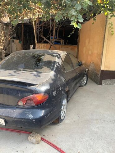 Mazda: Mazda : 1996 г., Бензин, Хэтчбэк