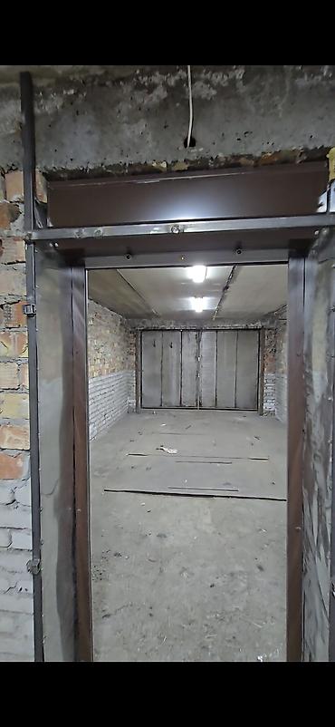 метал гараж: 60 м², Кирпичный | Охрана — 1