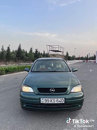 Opel: Opel Astra G sedanı - Kuzov: 4 qapılı sedan, tünd yaşıl rəng - — 2