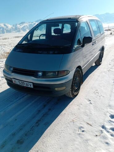 грузовые сапок: Toyota Estima: 1993 г., 2.2 л, Автомат, Дизель, Минивэн