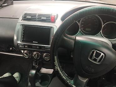 tayota mark 2: Honda Fit: 2001 г., 1.3 л, Автомат, Бензин, Хетчбек — 6