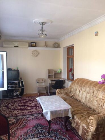 Həyət evləri və villaların satışı: 3 otaqlı, 65 kv. m, Orta təmir — 2