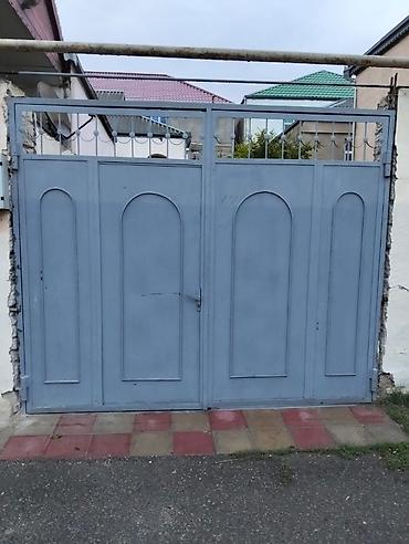 Darvaza satılır qiyməti 450 manat ölçüsü eni 3 metr hündürlüyü 2.60 sm lalafo.az -da Darvaza satılır qiyməti 450 manat ölçüsü eni 3 metr hündürlüyü 2.60 sm