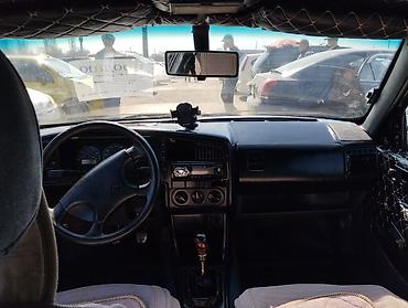 Volkswagen: Volkswagen Passat Variant: 1990 г., 1.8 л, Механика, Бензин, Универсал — 9