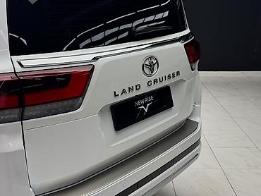 морда: Toyota Land Cruiser: 2026 г., 3.5 л, Автомат, Гибрид, Внедорожник — 10