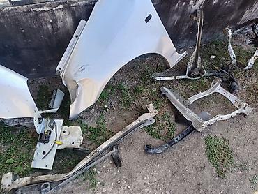 жатый воздух: Запчасти передней части кузова Honda (см. фото) В наличии: - Передние — 5
