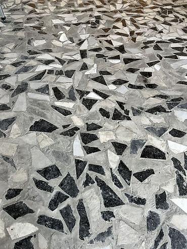 Аренда ресторанов и кафе: Ж/м Арча-Бешик Сдается двухэтажное ком.помещение формата street — 1