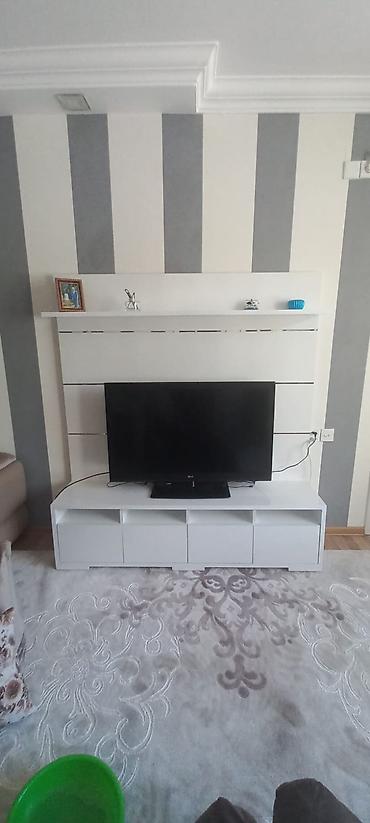 rəfi: Ağ rəngdə TV stend LG televizor 109 diaqanal birlikde satilir - — 2
