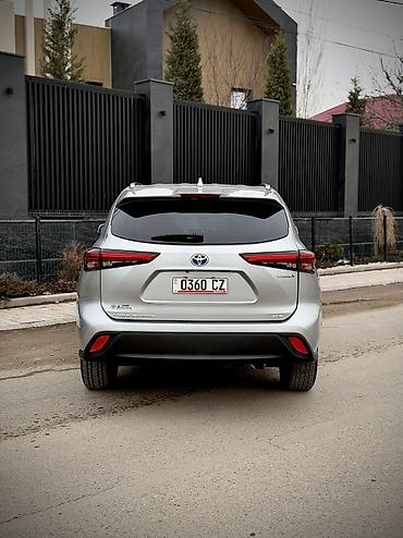 Toyota: Toyota Highlander: 2020 г., 2.5 л, Вариатор, Гибрид, Кроссовер — 3