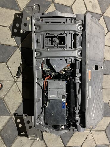 батареи биметал: Комплект батарея высоковольтная IMA для Honda Civic 4D FD3 1 в Бишкек