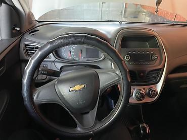 lexus hs250: Chevrolet Spark: 2016 г., 1 л, Автомат, Бензин, Хэтчбэк — 3