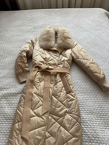 с мехом чернобурка с: Пальто, Зима, Стеганый, Длинная модель, С поясом, S, M — 4