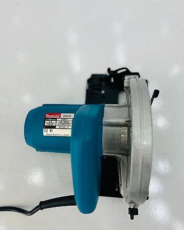 taxta mişarı: Makita 5806 dairəvi mişar - Disk ölçüsü: 185 mm (7") - Güc: 1050 W - — 2