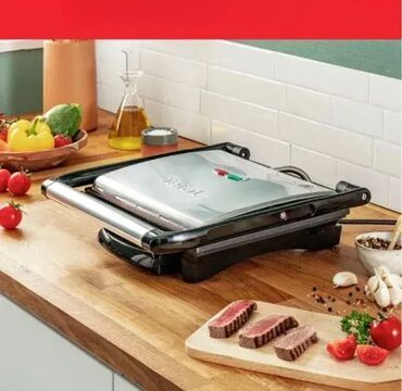 Tosteri: Kvalitetni kontaktni roštilj Inicio GC241D - Tefal; Redovna cena 150 — 12