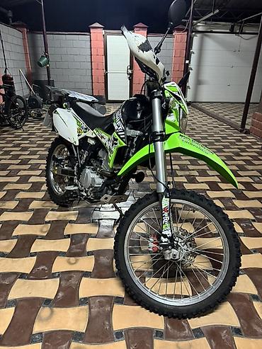 эндуро кавасаки: Мотоцикл эндуро Kawasaki (серия KLX/дериват), зеленая расцветка с — 2