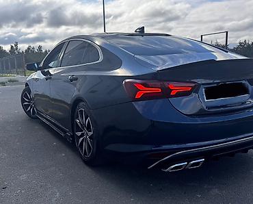 kvad: Chevrolet Malibu – sport paketli sedan - Korpus: qara rəng, aqressiv — 2