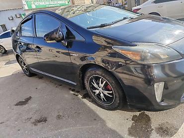 Toyota: Toyota Prius: 1.8 l | 2014 il Hetçbek — 4