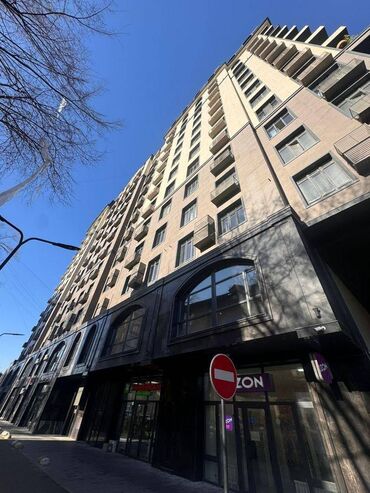 Офисы: Продаю Офис 225 м², Без ремонта, Без мебели, Многоэтажное здание, 2 этаж
