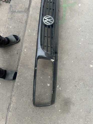 автозапчасти на опель вектра а: Решетка радиатора Volkswagen Оригинал