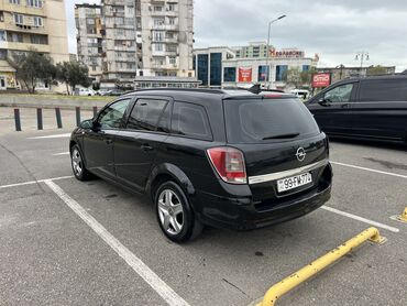 Opel: Opel Astra: 1.3 l | 2007 il 267000 km Universal — 4