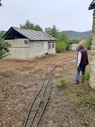 Bağ evləri: Pirqulu, 45 kv. m, 2 otaqlı, Qaz, İşıq, Su
