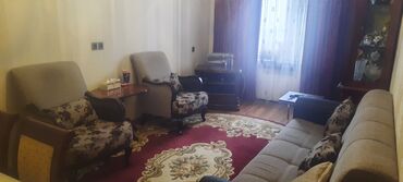 mingecevir tap az: Metro həzi aslanova piyada 8 dəqiqəlik yoldur.Mənzil 3cü kvadratda