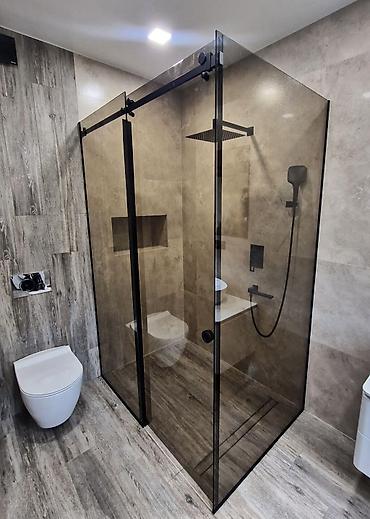 Душевые перегородки и ограждения: В этой серии перегородки из бронзового стекла! Современные душевые — 6