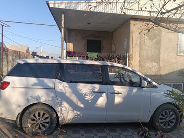 Kia: Kia Carnival: 2018 г., 2.2 л, Типтроник, Дизель, Минивэн — 9