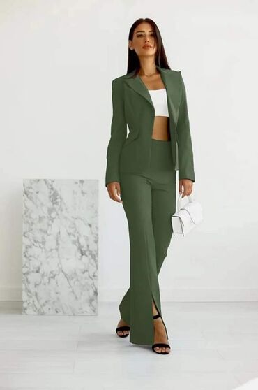 Kompleti: Komplet: 3200 dinara — 6