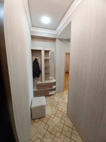 Uzunmüddətli kirayə mənzillər: Neftcilər metrosu yanınında mənzil kirayə verilir. Mərtəbə 18/19 -da lalafo.az — 4 Uzunmüddətli kirayə mənzillər: Neftcilər metrosu yanınında mənzil kirayə verilir. Mərtəbə 18/19 — 4