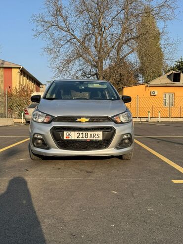 машину в кредит без первоначального взноса: Chevrolet Spark: 2017 г., 1 л, Автомат, Бензин, Хетчбек